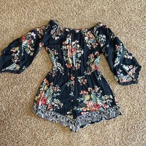 3/4 sleeve floral romper